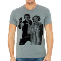 Load image into Gallery viewer, Star Wars selfie, Han and Leia | Men&#39;s Tee
